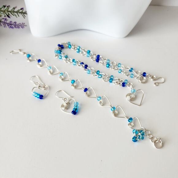 Silver Wire Heart Beaded Earrings - Picture 8 of 9